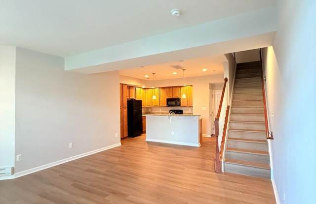 24598 JOHNSON OAK Gallery 3
