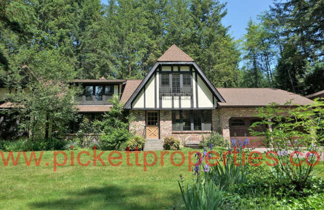 6935 Southeast Mullenix Road - 6935 Southeast Mullenix Road, Kitsap County, WA 98367