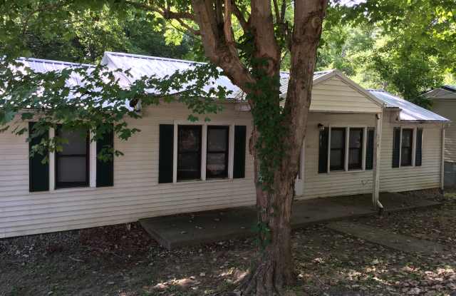 114 Brookhollow Dr Gallery 2