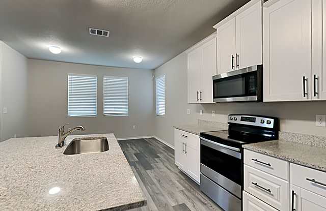 6827 Freedom Hills Gallery 2