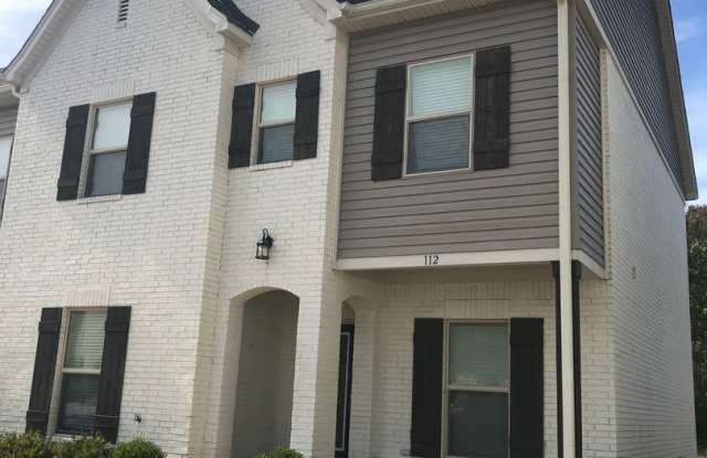 4BR/4.5 Bath For Rent - 112 Robbins Circle, Oxford, MS 38655