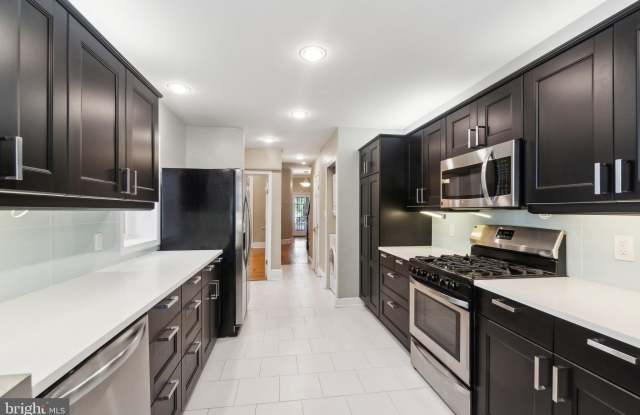 1424 S STREET NW photos photos