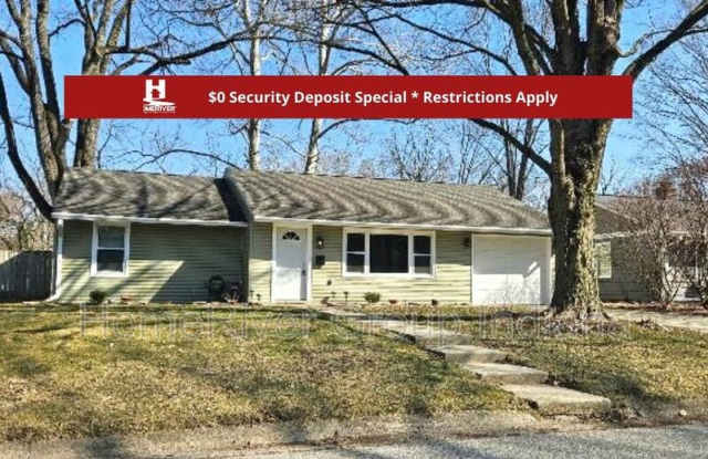 525 Eagleview Ct - 525 Eagleview Court, Zionsville, IN 46077