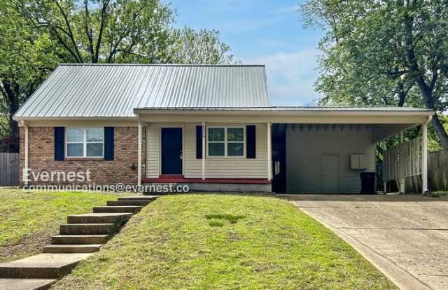 1369 Bennington Drive photos photos