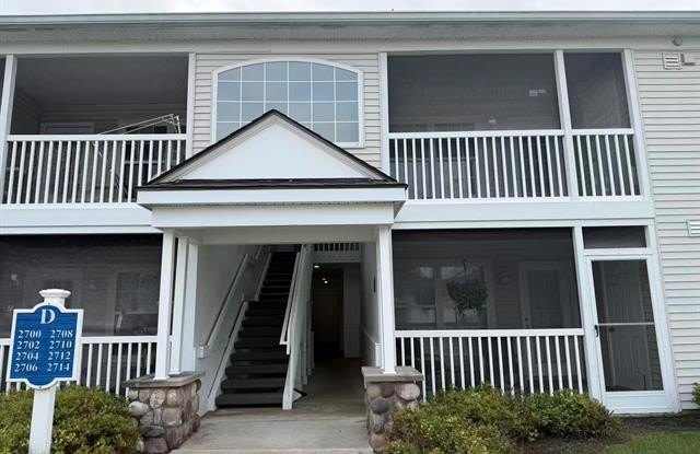 2710 S Knightsbridge Circle photos photos