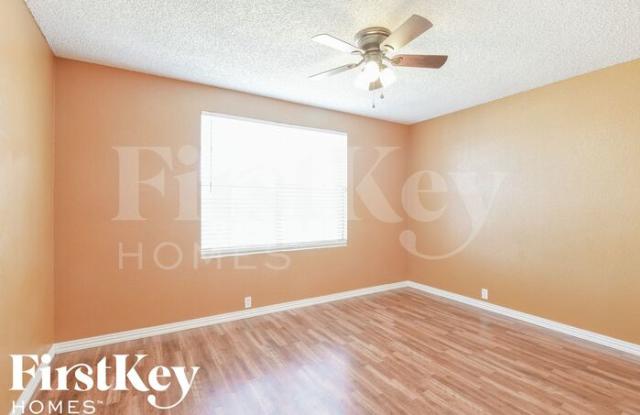 1525 Heritage Boulevard Gallery 4