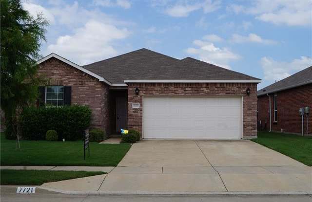 7721 Berrenda Drive - 7721 Berrenda Drive, Fort Worth, TX 76131
