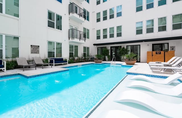 Marina Bend at Clear Creek Apartments Gallery 4