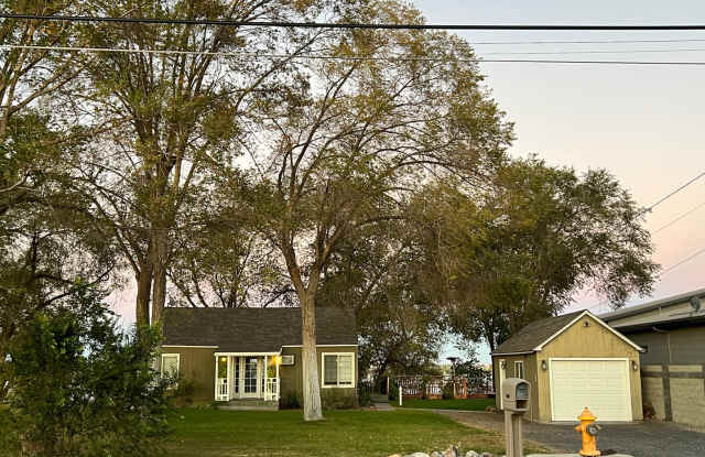 Cozy Lakefront Home w/Private Dock photos photos