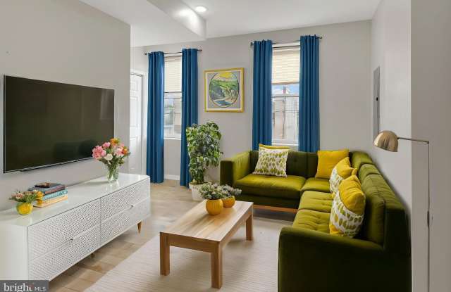 2604 FRANKFORD Avenue unit: 3 photos photos 2604 FRANKFORD Avenue unit: 3 photos photos