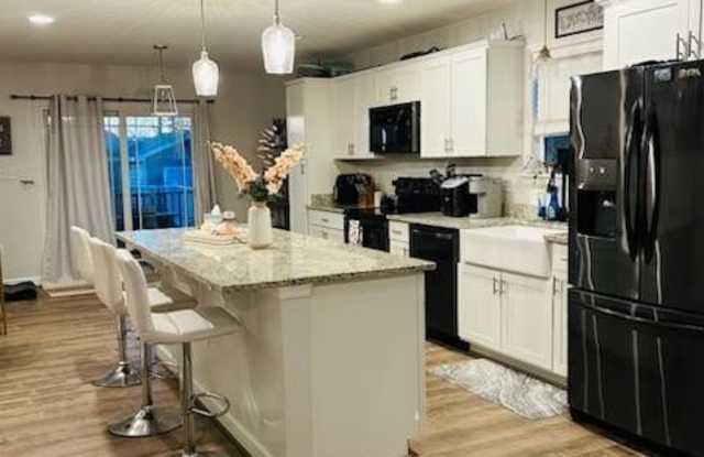 119 N CEDAR LANE photos photos