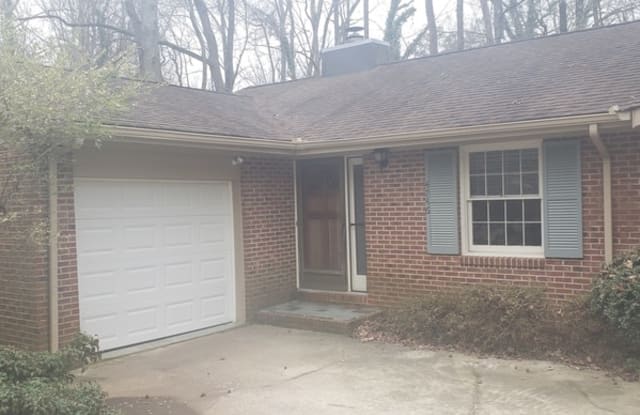 4746 Old Woods Road - 4746 Old Woods Rd, Charlotte, NC 28209
