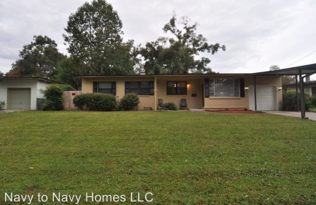 1586 Lakeshore Blvd - 1586 Lake Shore Blvd, Jacksonville, FL 32210