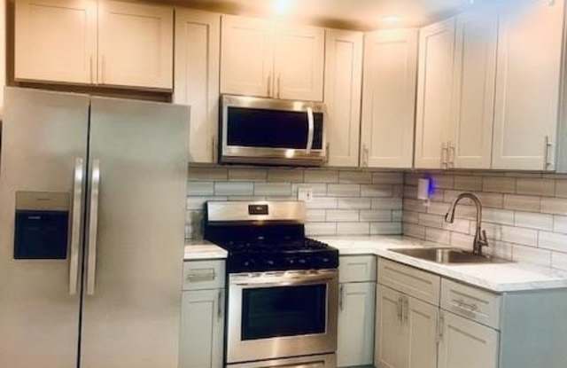 1186 E Tremont Avenue - 1186 East Tremont Avenue, Bronx, NY 10460