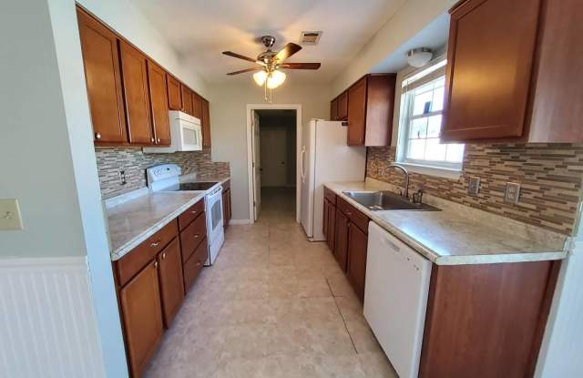 5117 Bay Head Road Gallery 4