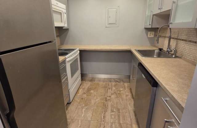 56 Broadlawn Park photos photos