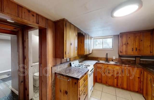 1520 East Pikes Peak Avenue - B Gallery 2