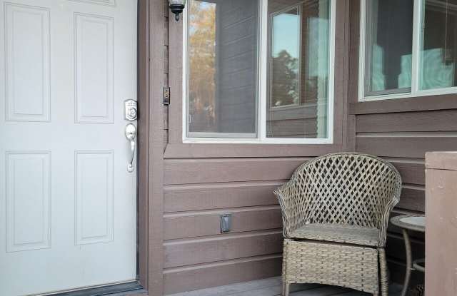 1041 E Tyson Place photos photos