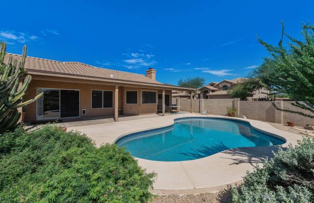 Ironwood Village - Completely Remodeled Interior, Single Level with Pool! photos photos
