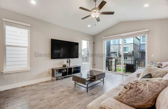 Stylish 2 Bedroom House in Wolf Ranch Gallery 3