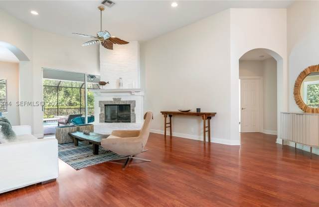 11859 Sanbourn Ct Gallery 4