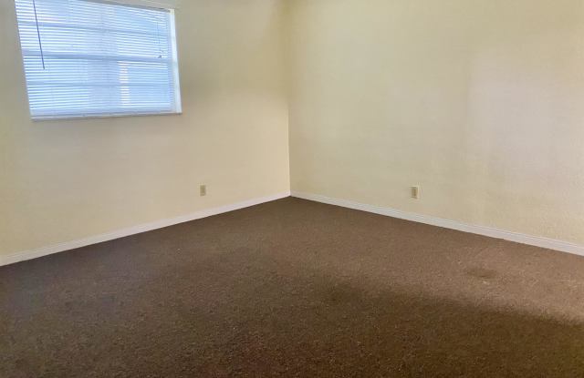 280 S. Orchard Dr. Gallery 4