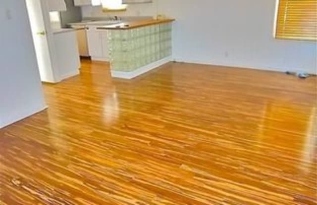 620 11th St - 620 11th Street, Hermosa Beach, CA 90254
