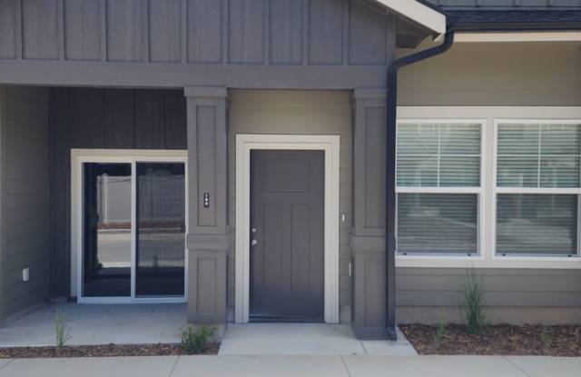 Chets Place Built in 2024 - 2 Bedroom 2 Bathroom w/ private baths for each bedroom photos photos