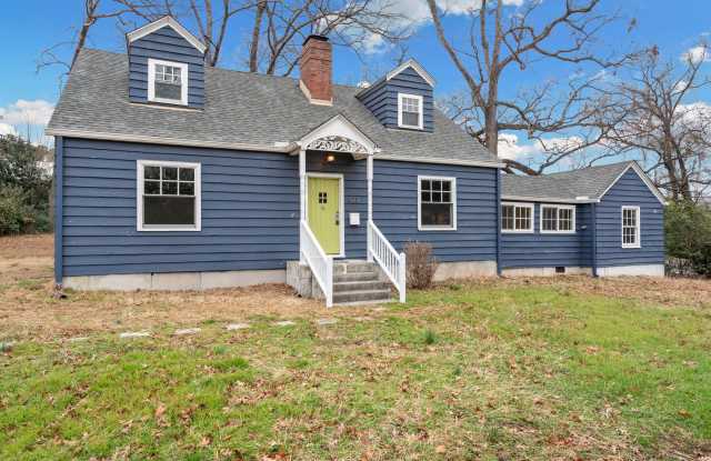 3be/2ba Charming Cape Cod in Old North Durham photos photos 3be/2ba Charming Cape Cod in Old North Durham photos photos