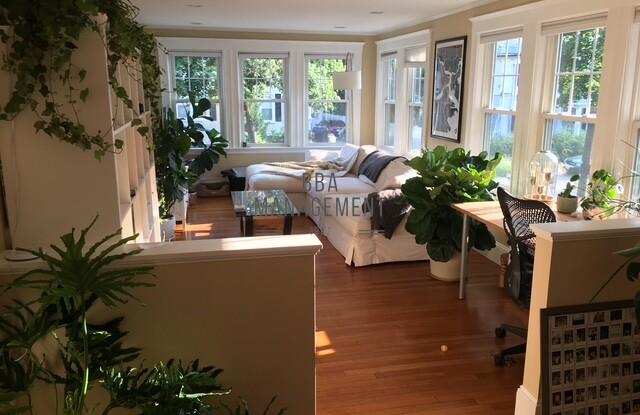 88 Warwick photos photos