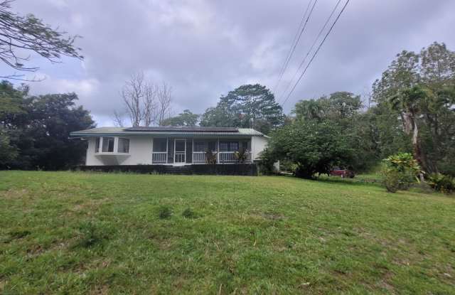 2-bedroom, 2-bath home in a desirable neighborhood in Keaau near great school photos photos