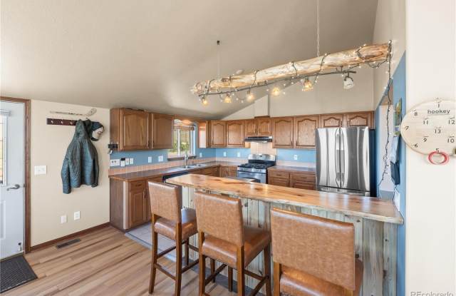 6037 Ranch Road Gallery 4