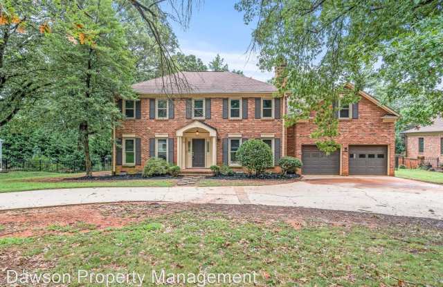 6639 Sharon Road - 6639 Sharon Road, Charlotte, NC 28210