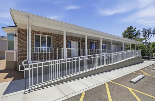 533 West Gurley Street - 1 Gallery 2