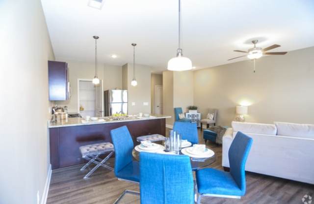 545 Northeast Ridgeview Drive Gallery 3