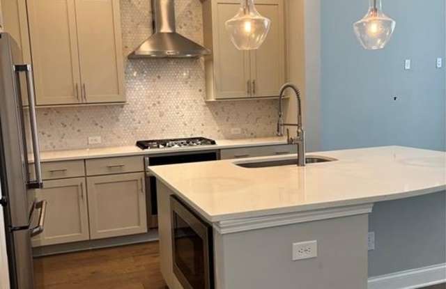 1058 Kirkland Circle Gallery 3