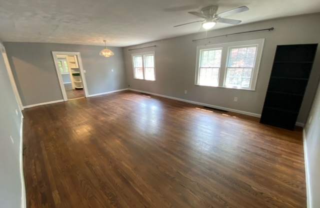 620 Montvale Road Gallery 4