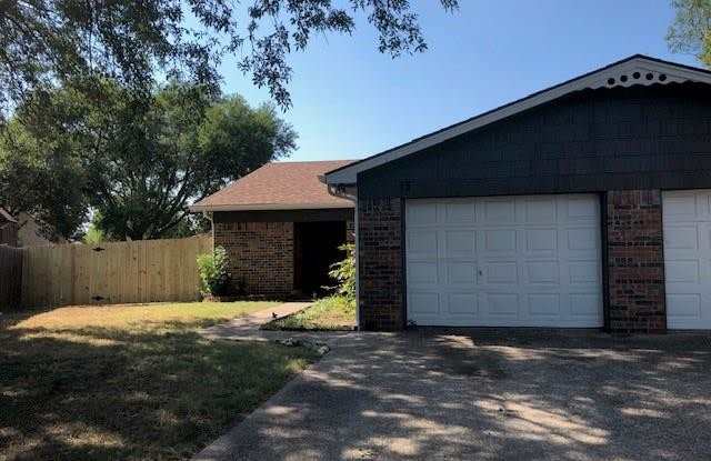 11913 Averette Court - 11913 Averette Court, Fort Worth, TX 76008