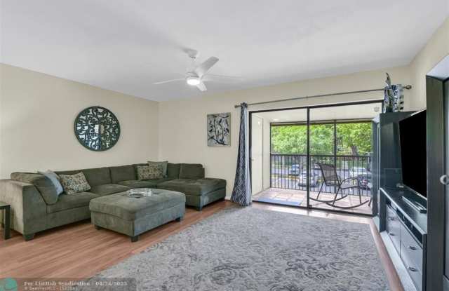 135 Deer Creek Boulevard photos photos