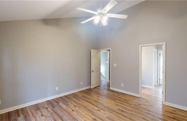 1636 Harper Spring Drive Gallery 4