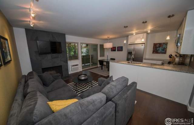 Remodeled 1 Bedroom Condo in North Boulder. - 3335 Chisholm Trail, Boulder, CO 80301