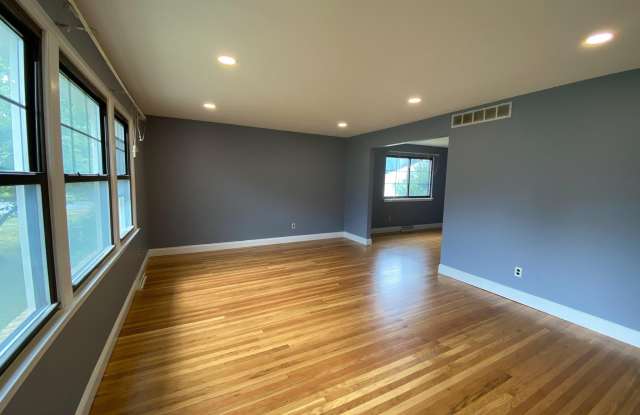1 NIAMOA Drive Gallery 3