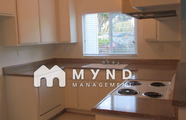 34012 Selva Rd Apt 11 - 34012 Selva Road, Dana Point, CA 92629