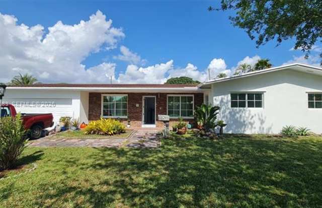 6130 SW 64th Ave # 6130 SOUTH MIAMI, FL 33143 photos photos