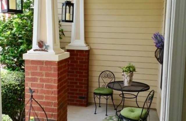 3818 Carriage House Dr Gallery 4