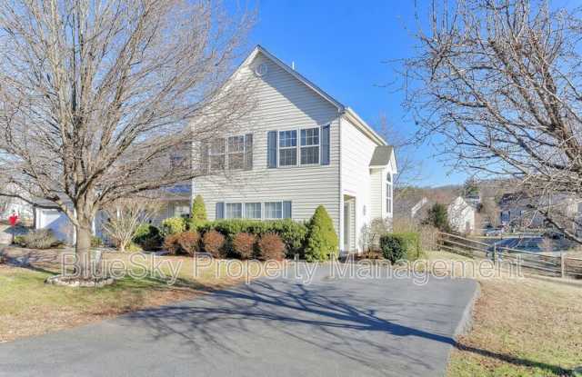 221 Buttercup Lane photos photos
