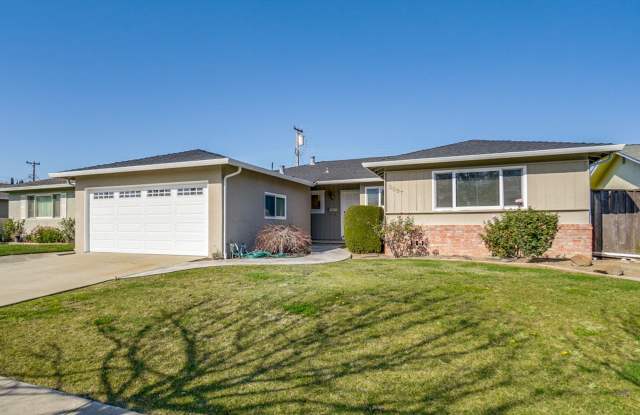 Bright 4BR House - Great Schools - Patio - Updated Finishes photos photos