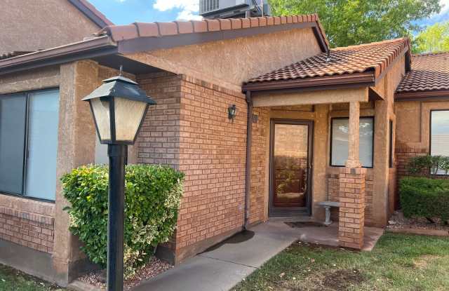 Luxury Living at the Ridge Gallery 1