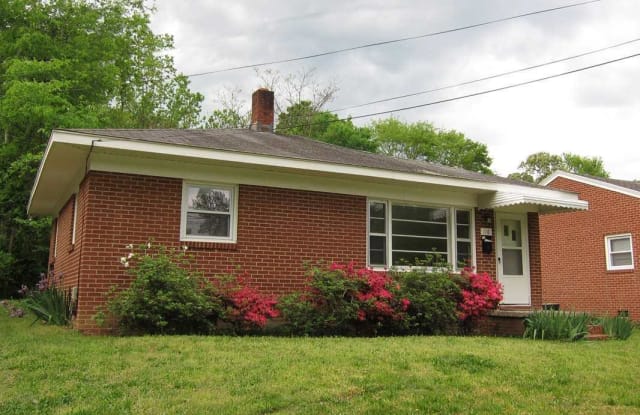 116 Stinson Street - 116 Stinson Street, Chapel Hill, NC 27516