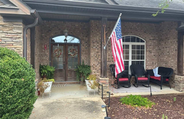 11631 Glenwood Circle Gallery 2